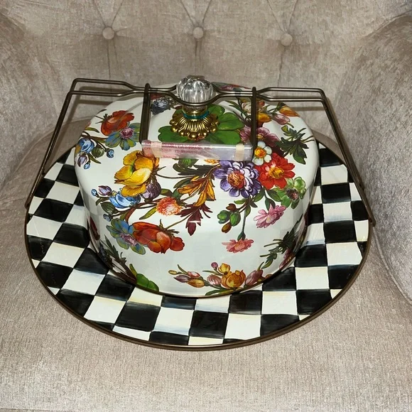 Mackenzie-Childs White Flower Market Cake Carrier NEW - Picture 1 of 7